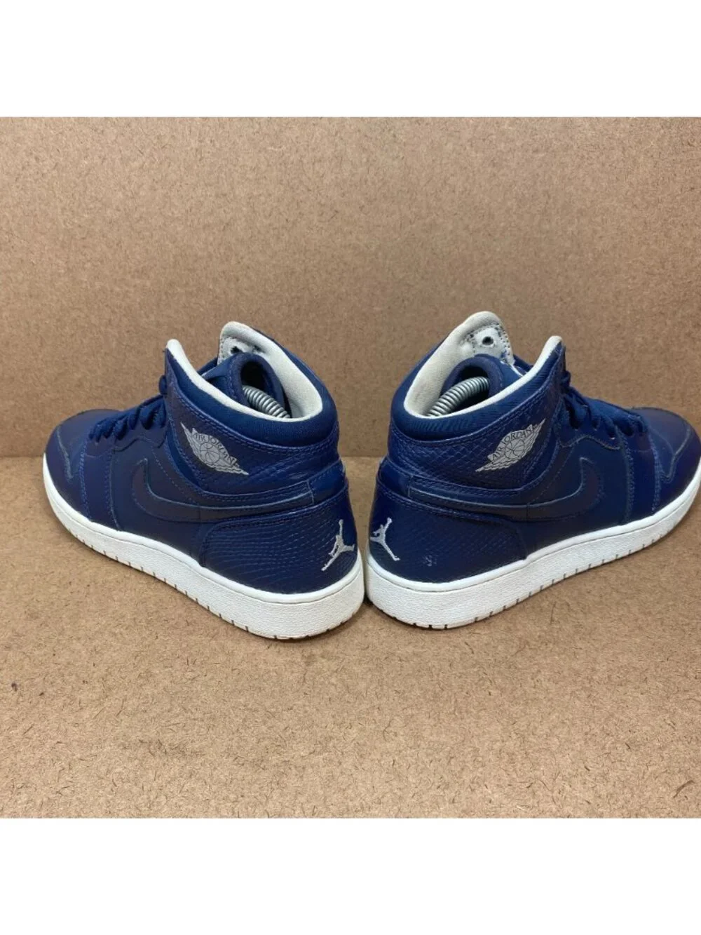 Air Jordan 1 Retro High GS Midnight Navy Sneakers Youth Size 6.5Y Leather